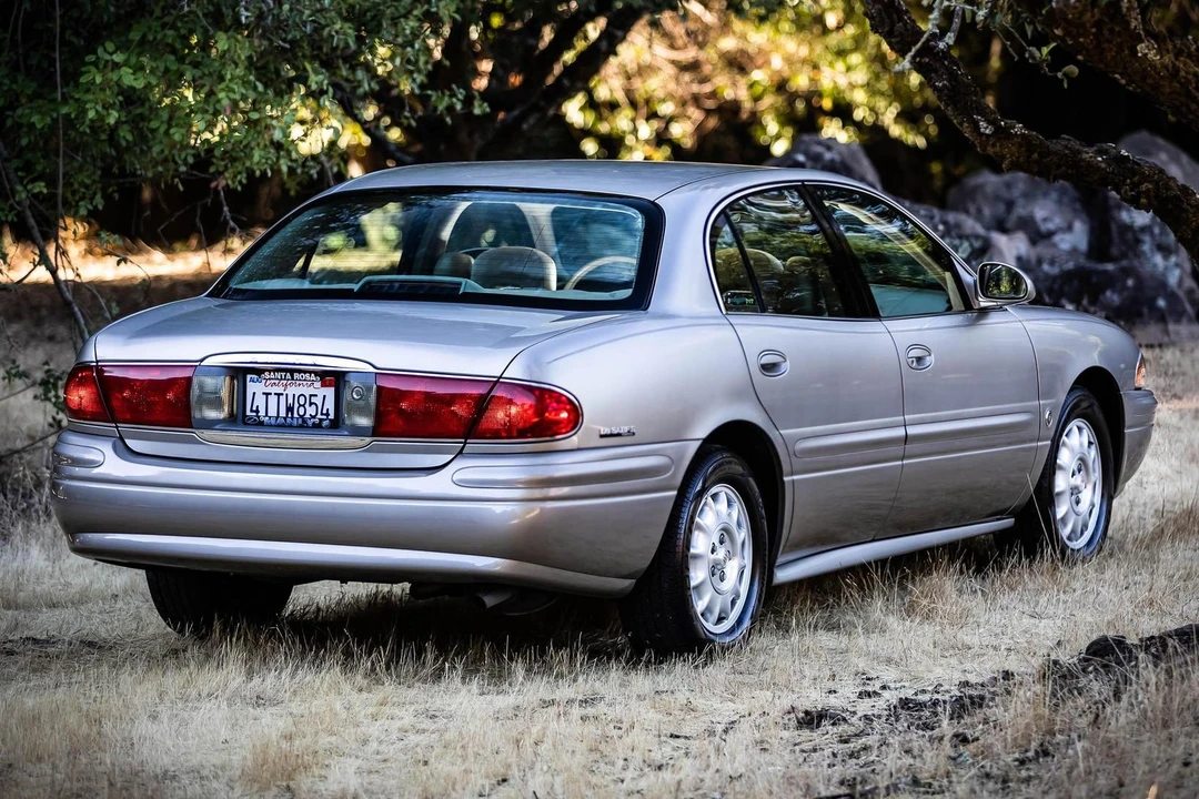 2001 Buick LeSabre - Image 5 of 31