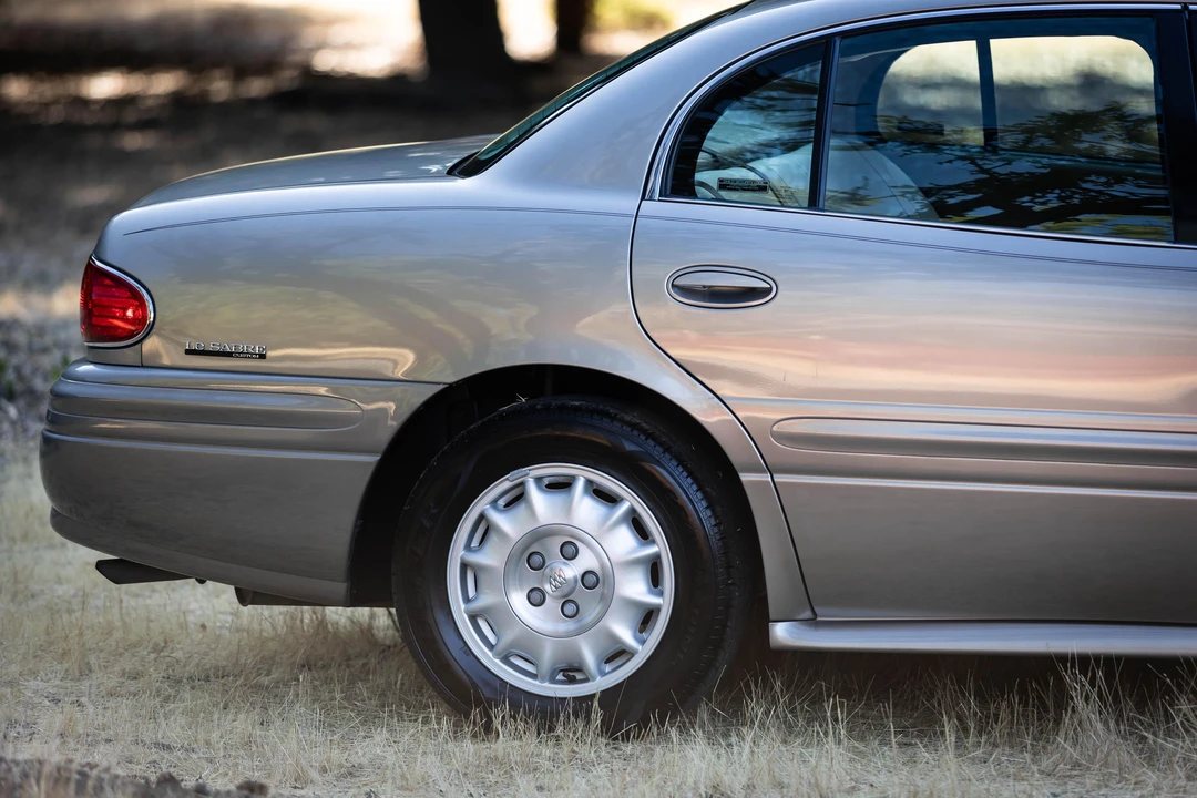 2001 Buick LeSabre - Image 20 of 31