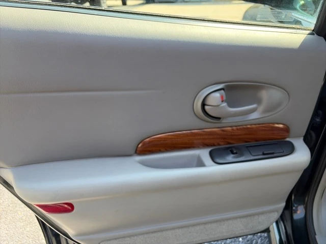 2001 Buick LeSabre - Image 30 of 31