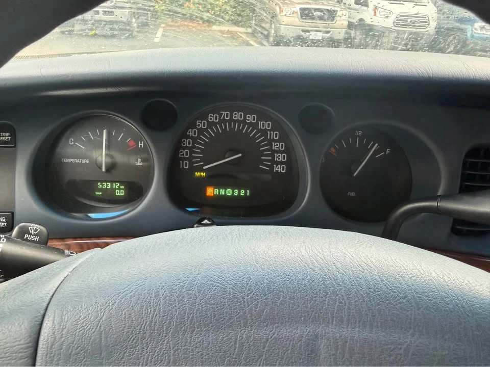 2001 Buick LeSabre - Image 11 of 15