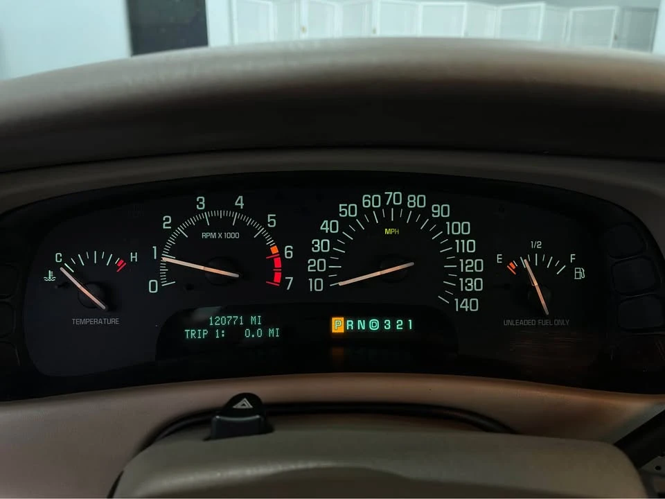 2001 Buick Park Avenue - Image 10 of 18