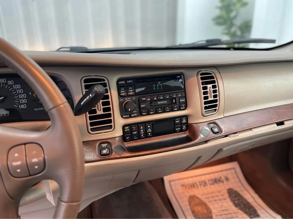 2001 Buick Park Avenue - Image 9 of 18