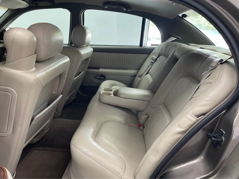 2001 Buick Park Avenue - Image 11 of 18