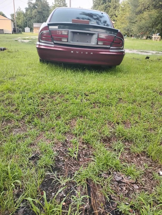 2001 Buick Park Avenue - Image 4 of 4