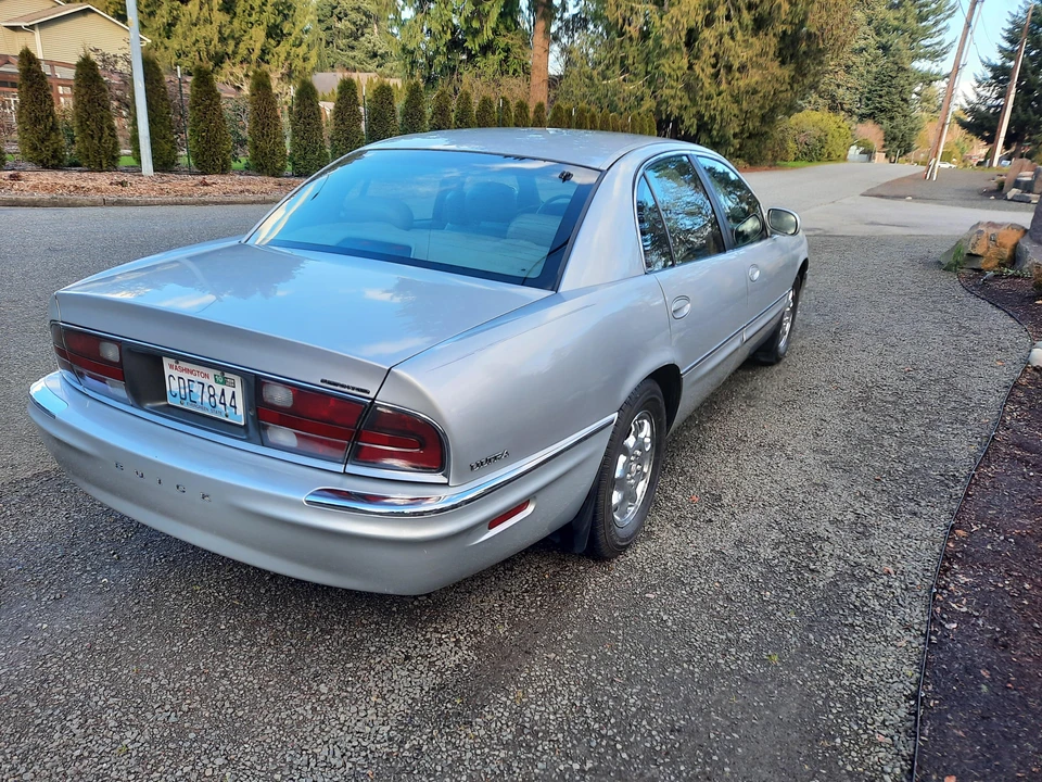 2001 Buick Park Avenue - Image 12 of 31