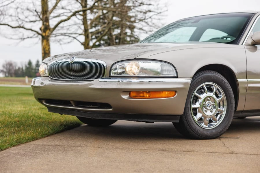 2001 Buick Park Avenue - Image 15 of 31