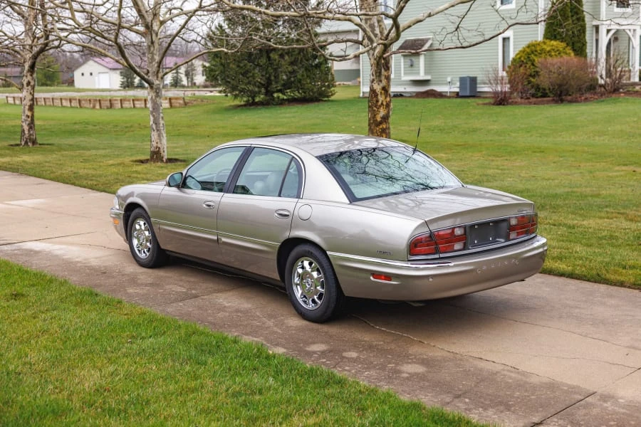 2001 Buick Park Avenue - Image 29 of 31