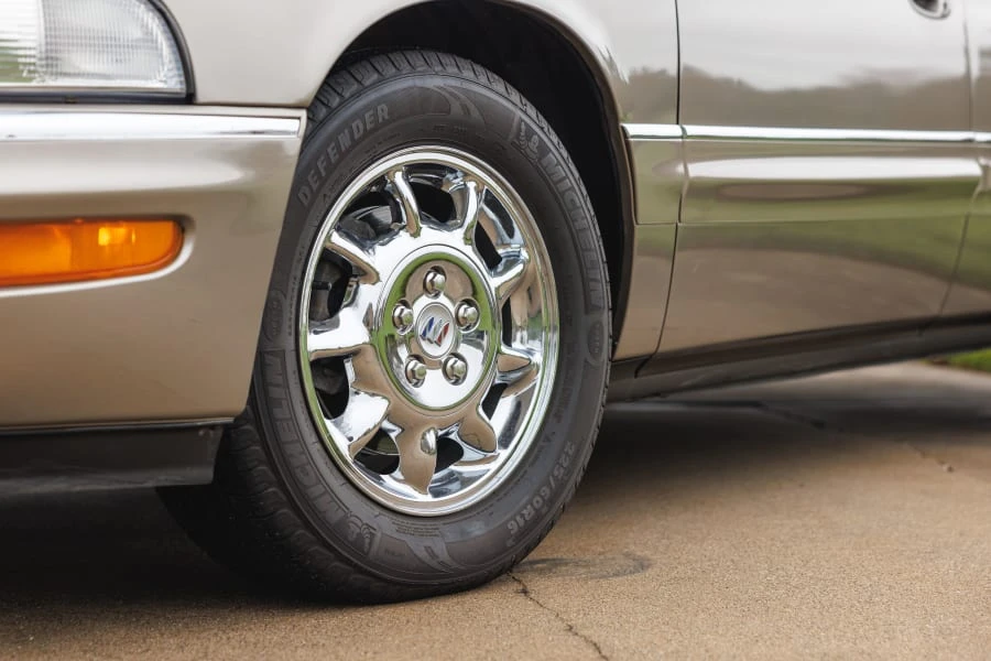 2001 Buick Park Avenue - Image 21 of 31