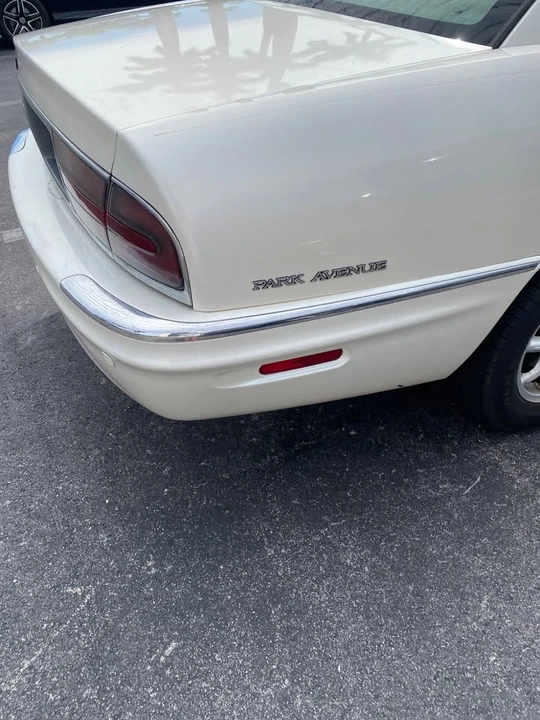 2001 Buick Park Avenue - Image 2 of 18