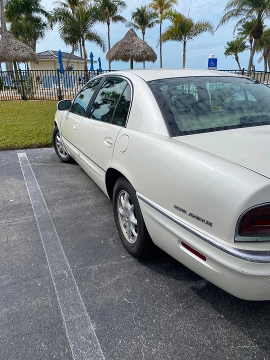 2001 Buick Park Avenue - Image 4 of 18