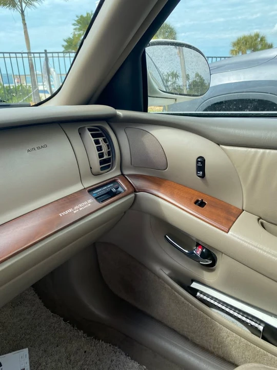 2001 Buick Park Avenue - Image 13 of 18