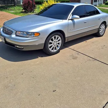 2001 Buick Regal GS Sedan 4D