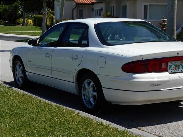2001 Buick Regal - Image 9 of 12