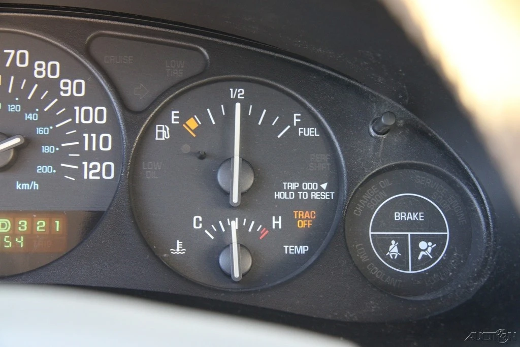 2001 Buick Regal - Image 17 of 21