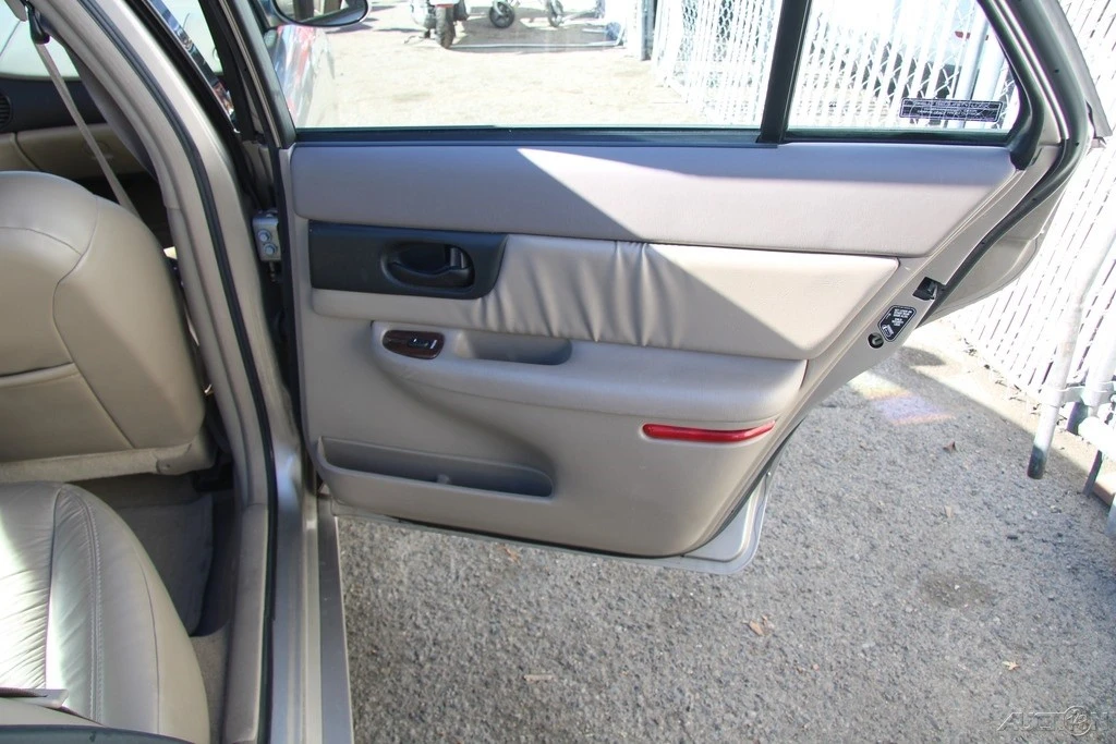 2001 Buick Regal - Image 21 of 21