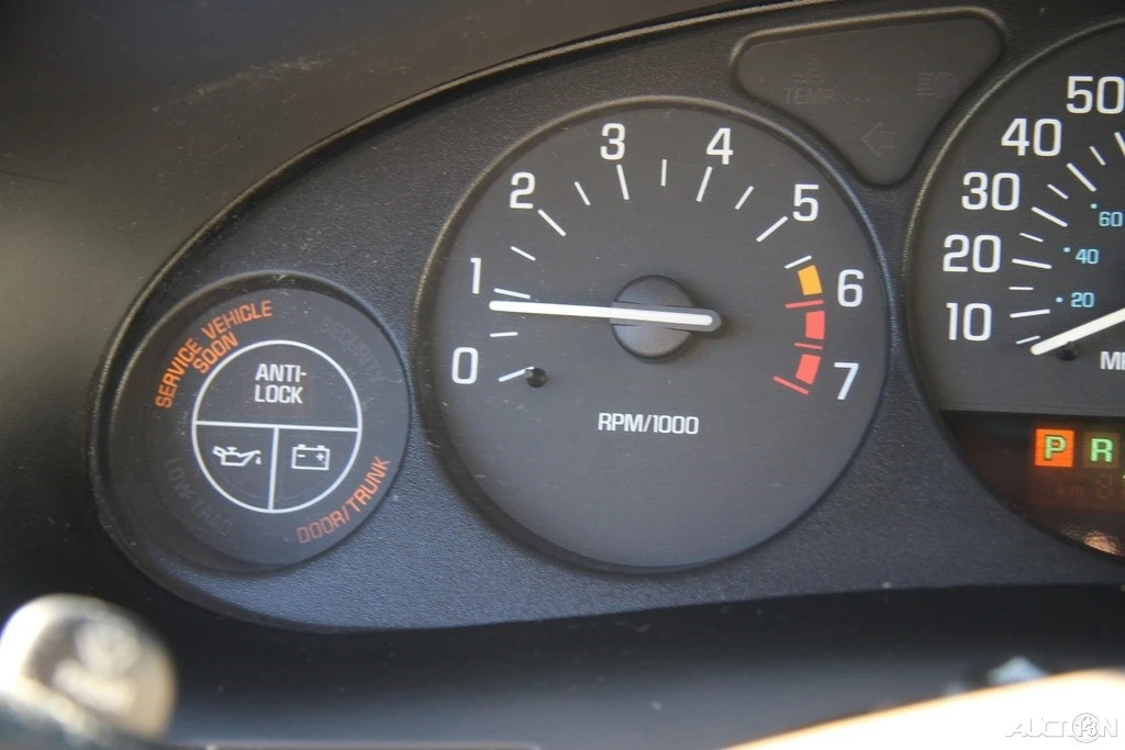 2001 Buick Regal - Image 15 of 21