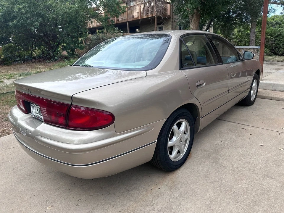 2001 Buick Regal - Image 4 of 12