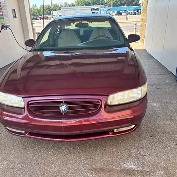 2001 Buick Regal LS Sedan 4D