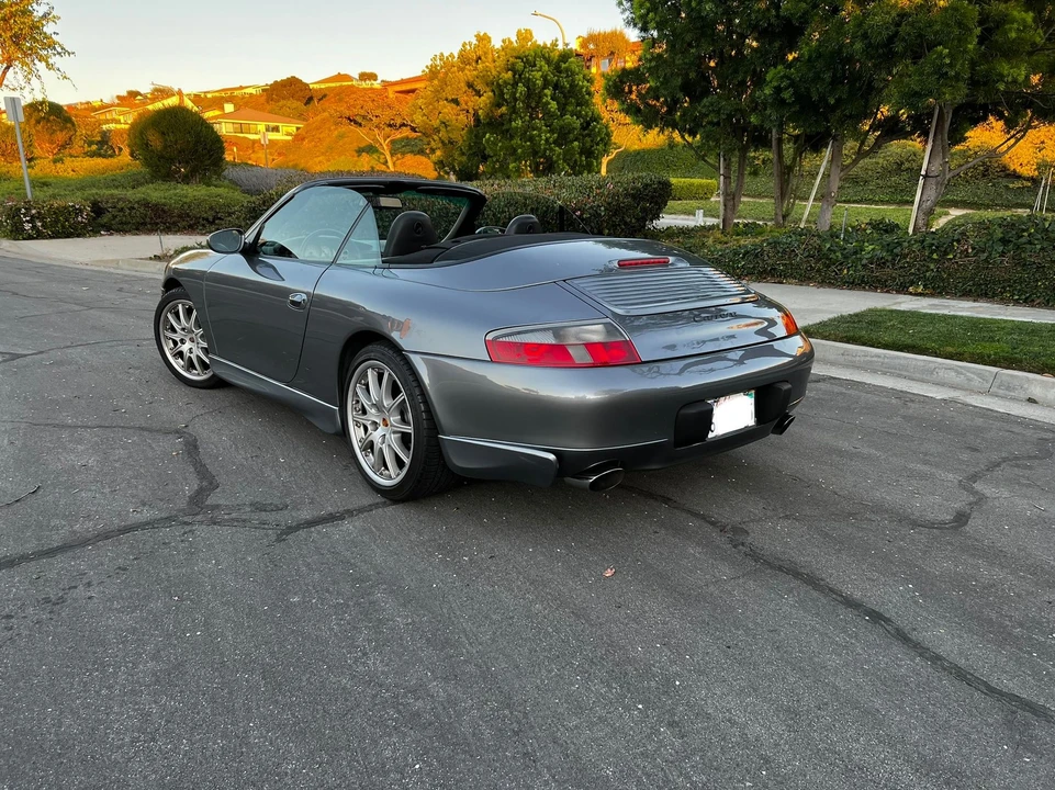2001 Porsche 996 Carrera - Image 2 of 10