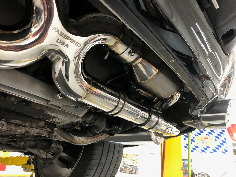 2001 Porsche 996 Carrera 4 - Image 10 of 13