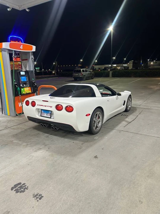2001 Chevrolet Corvette C5 - Image 8 of 9