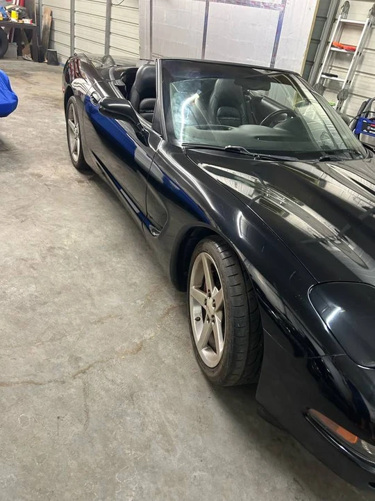 2001 Chevrolet Corvette C5 - Image 2 of 16