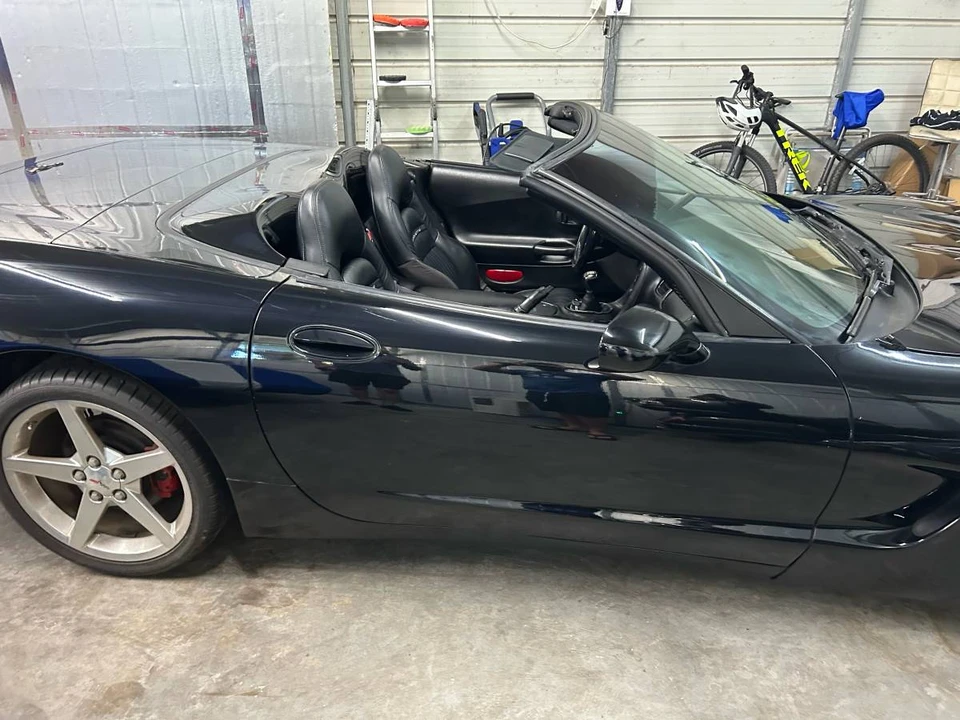 2001 Chevrolet Corvette C5 - Image 3 of 16