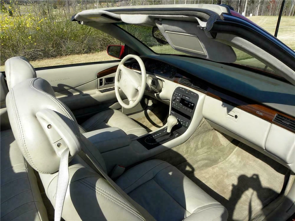 2001 Cadillac Eldorado 12th Gen - Image 3 of 4