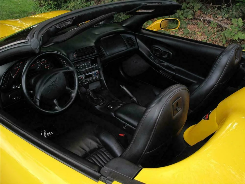 2001 Chevrolet Corvette C5 Z06 - Image 4 of 5