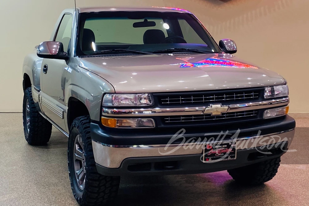 2001 Chevrolet C/K 4th Gen - Image 4 of 4