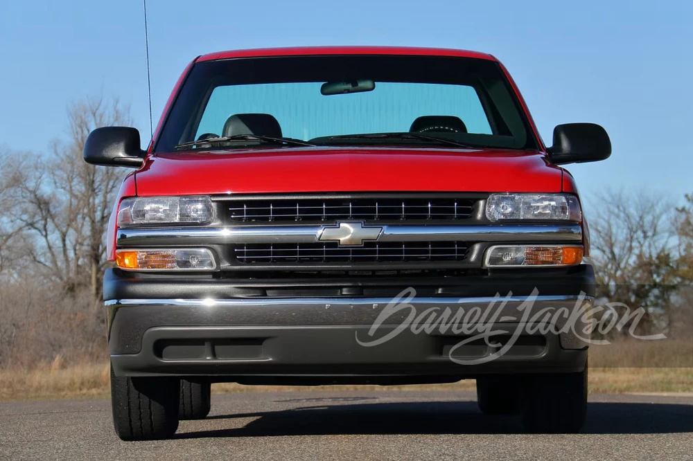 2001 Chevrolet Silverado 1st Gen - Image 8 of 11
