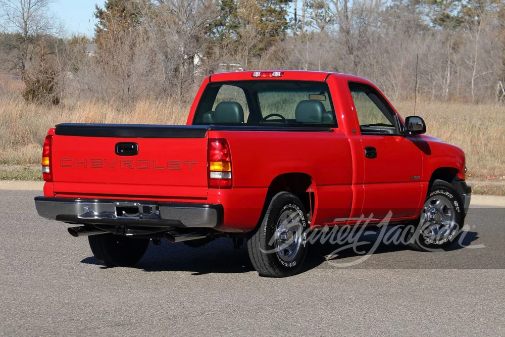 2001 Chevrolet Silverado 1st Gen - Image 10 of 11