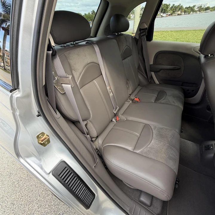 2001 Chrysler PT Cruiser - Image 19 of 21
