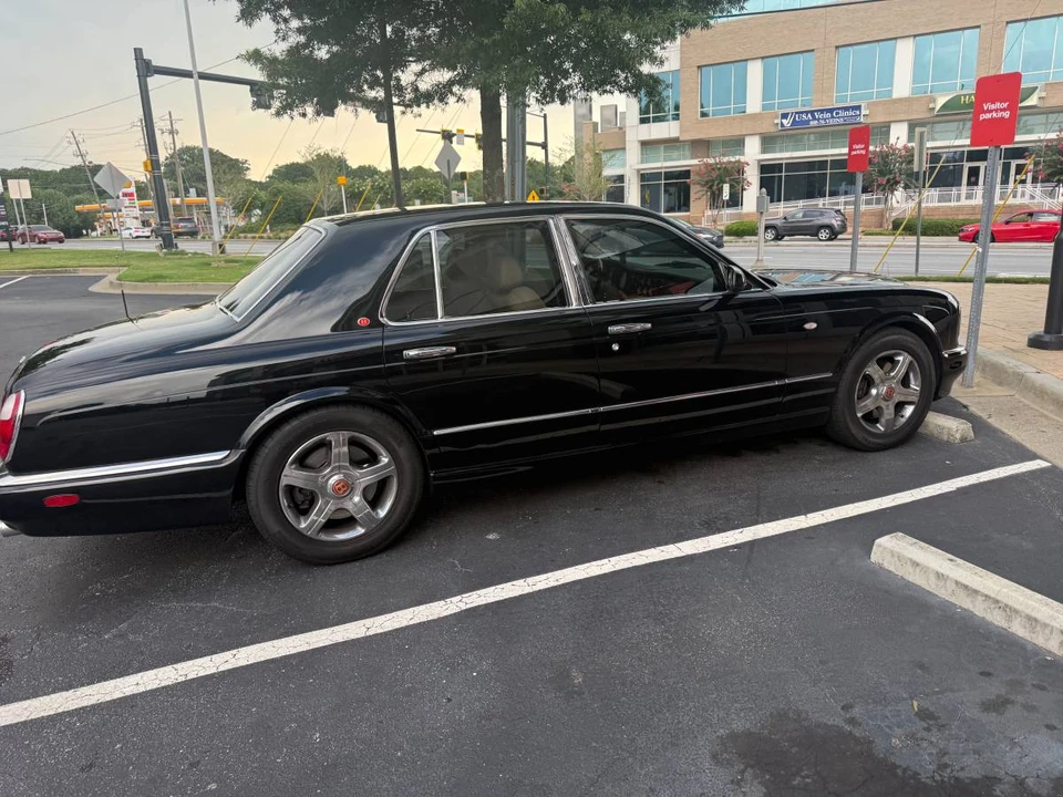 2001 Bentley Continental R - Image 8 of 10