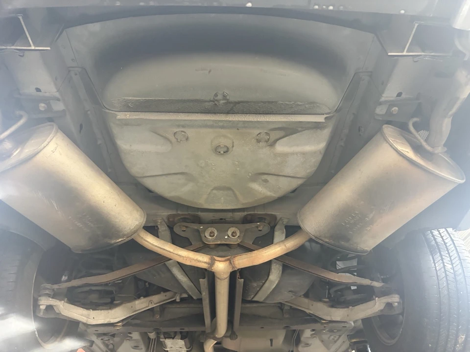 2001 Cadillac DeVille 8th Gen - Image 16 of 17