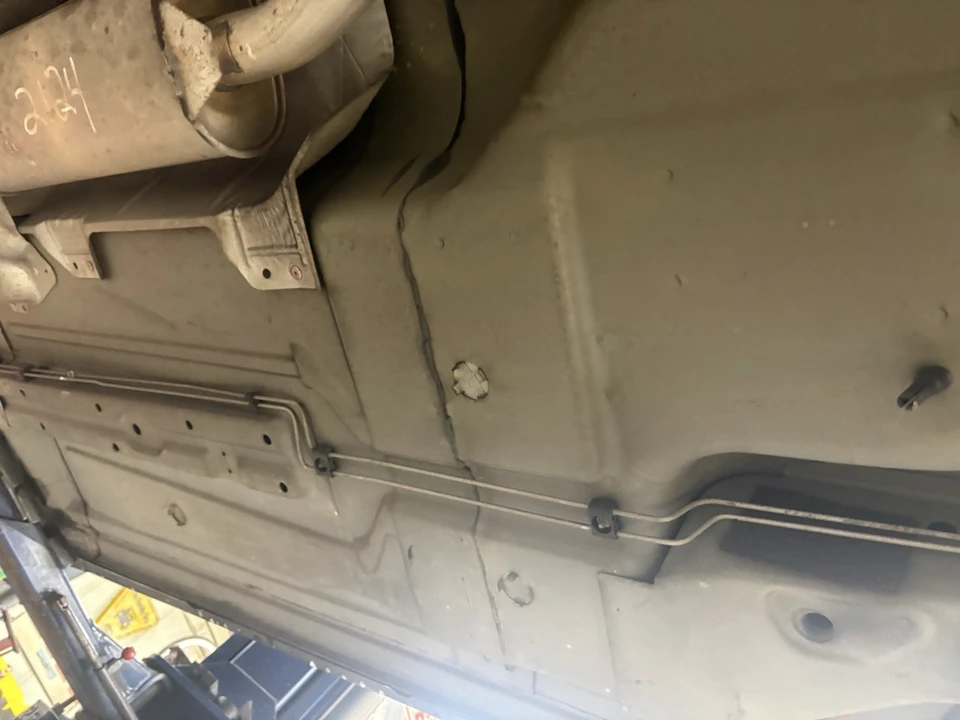 2001 Cadillac DeVille 8th Gen - Image 12 of 17
