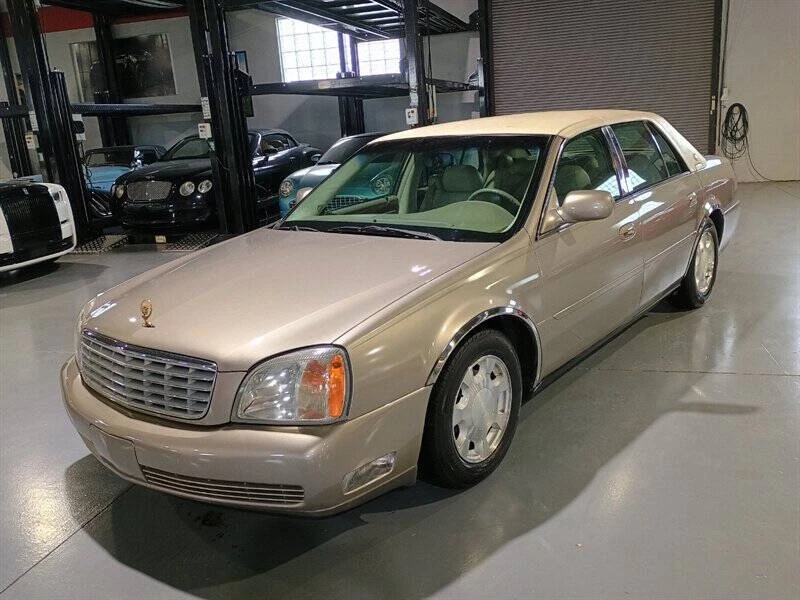 2001 Cadillac DeVille 8th Gen - Image 2 of 31