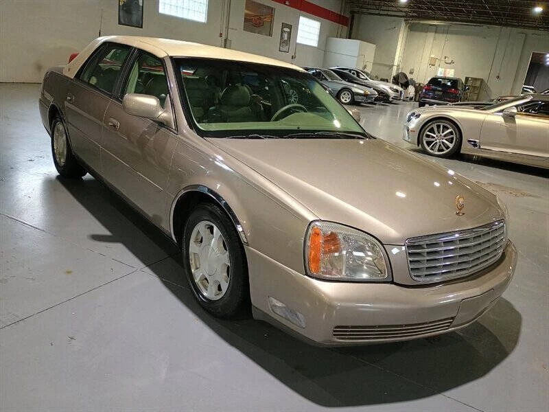 2001 Cadillac DeVille 8th Gen - Image 9 of 31
