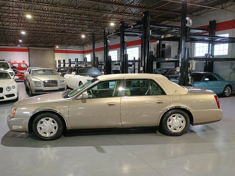 2001 Cadillac DeVille 8th Gen - Image 3 of 31