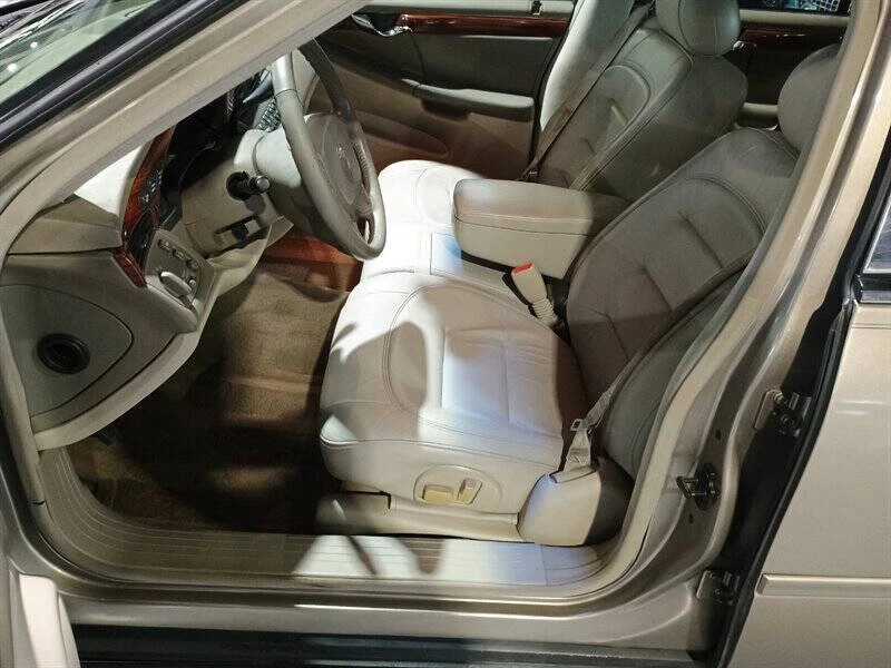2001 Cadillac DeVille 8th Gen - Image 29 of 31
