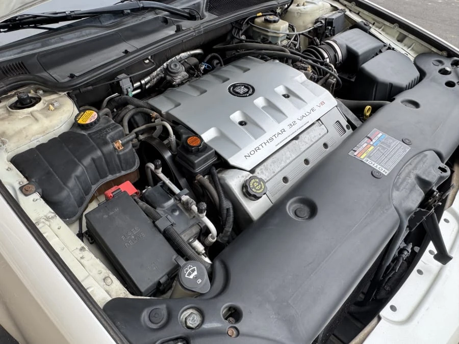 2001 Cadillac DeVille 8th Gen - Image 10 of 11
