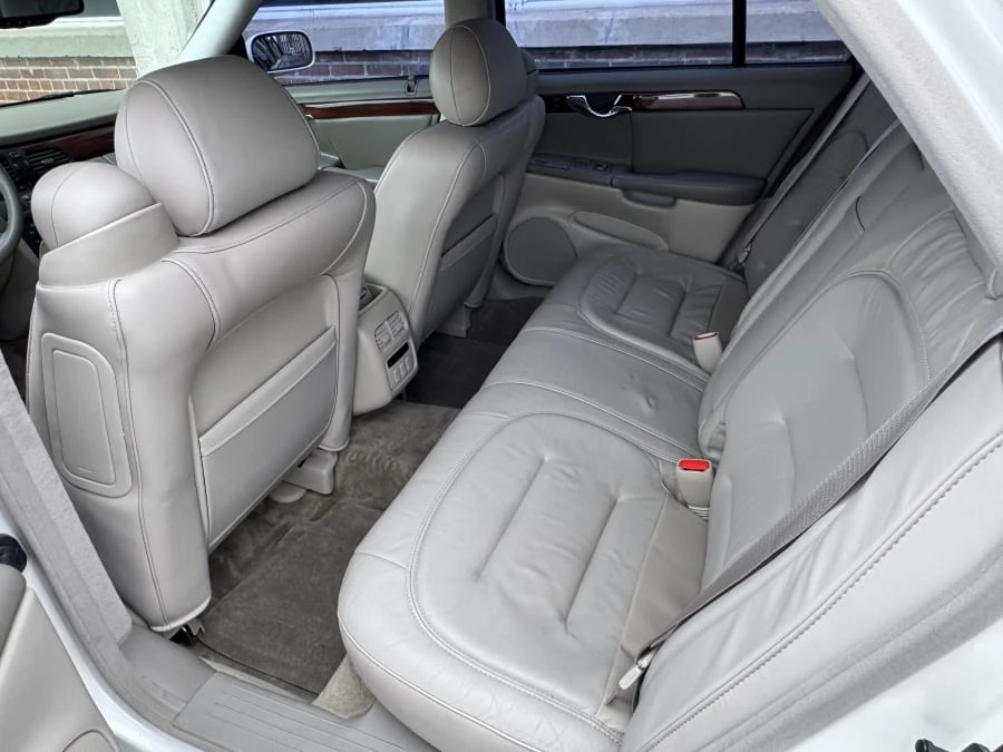 2001 Cadillac DeVille 8th Gen - Image 7 of 11