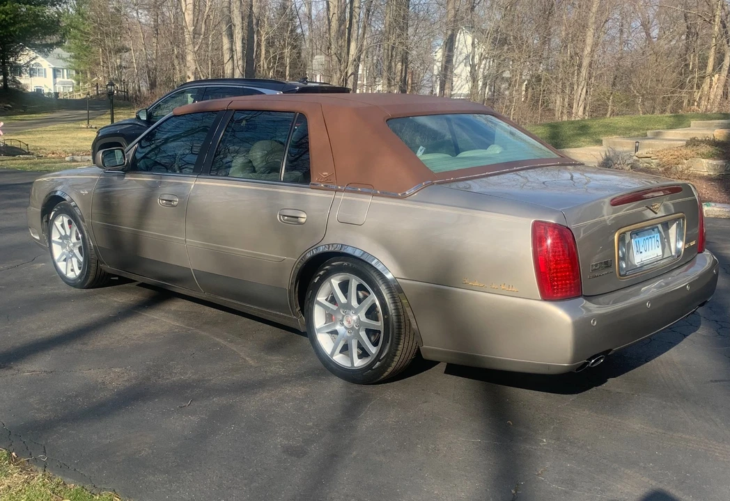 2001 Cadillac DeVille 8th Gen - Image 5 of 16