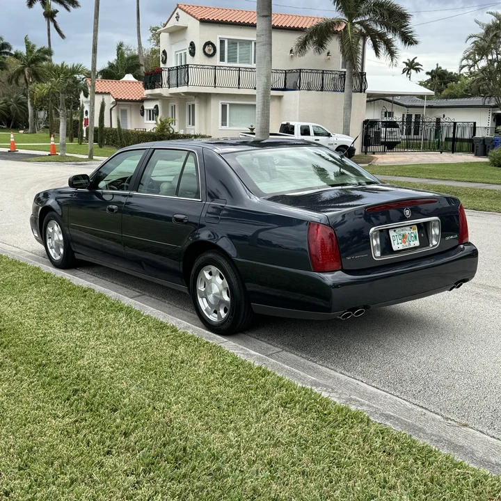 2001 Cadillac DeVille 8th Gen - Image 8 of 12