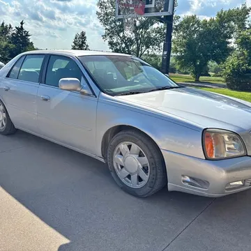 2001 Cadillac DeVille Concours Sedan 4D