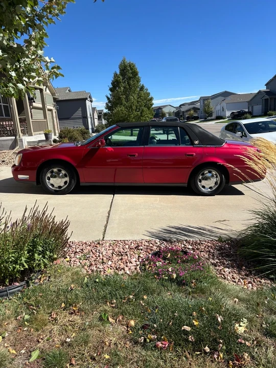 2001 Cadillac DeVille 8th Gen - Image 2 of 11