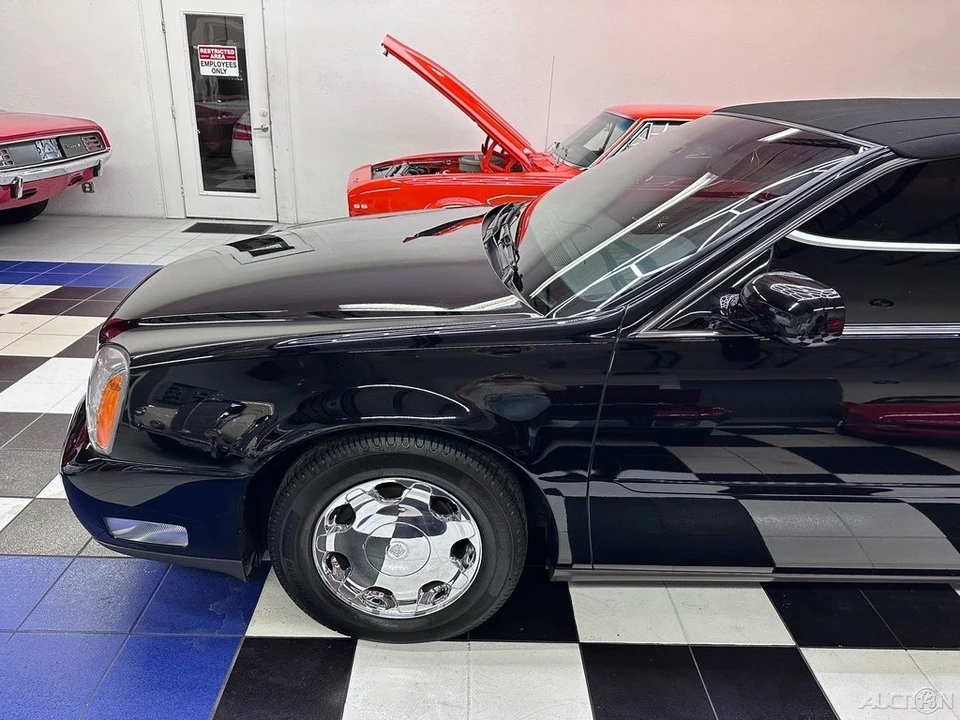 2001 Cadillac DeVille 8th Gen - Image 10 of 21