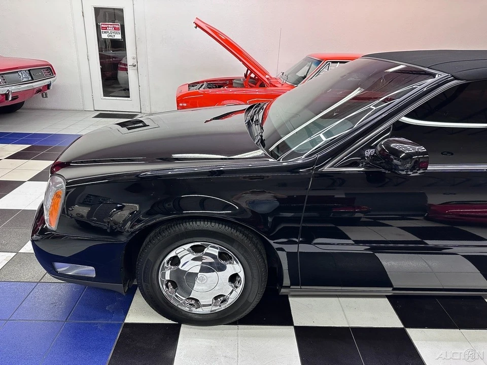 2001 Cadillac DeVille 8th Gen - Image 10 of 21
