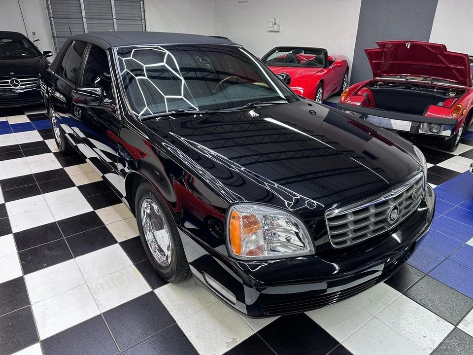 2001 Cadillac DeVille 8th Gen - Image 2 of 21