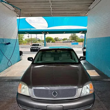 2001 Cadillac DeVille DHS Sedan 4D